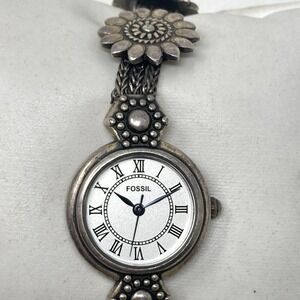Fossil Watch Women 24mm Silver Tone Flower Slide Charm Patina Toggle New Battery